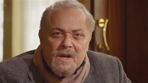اسرار اعتزال محمود عبدالعزيز السينما ..  وهذه وصيته