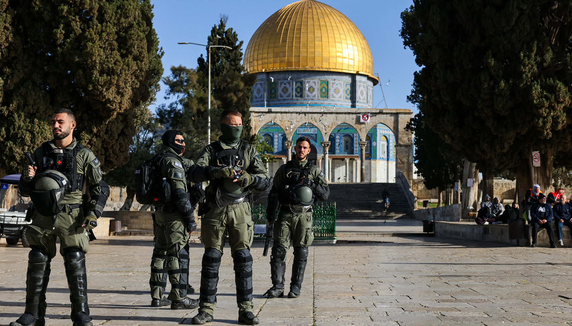 محافظة القدس: تصعيد (إسرائيلي) لتفريغ المدينة ودفعها نحو الإفلاس الاقتصادي