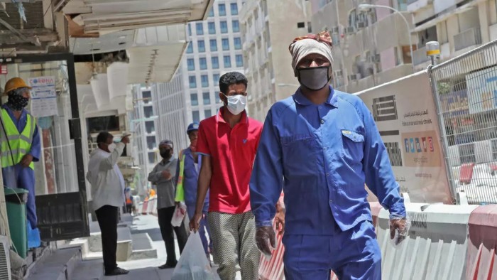 قطر تُسجل 3 وفيات و693 إصابة جديدة بفيروس كورونا