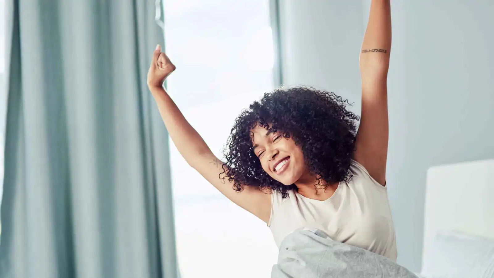 هل الاستيقاظ في الخامسة صباحاً سر النجاح فعلاً؟ 