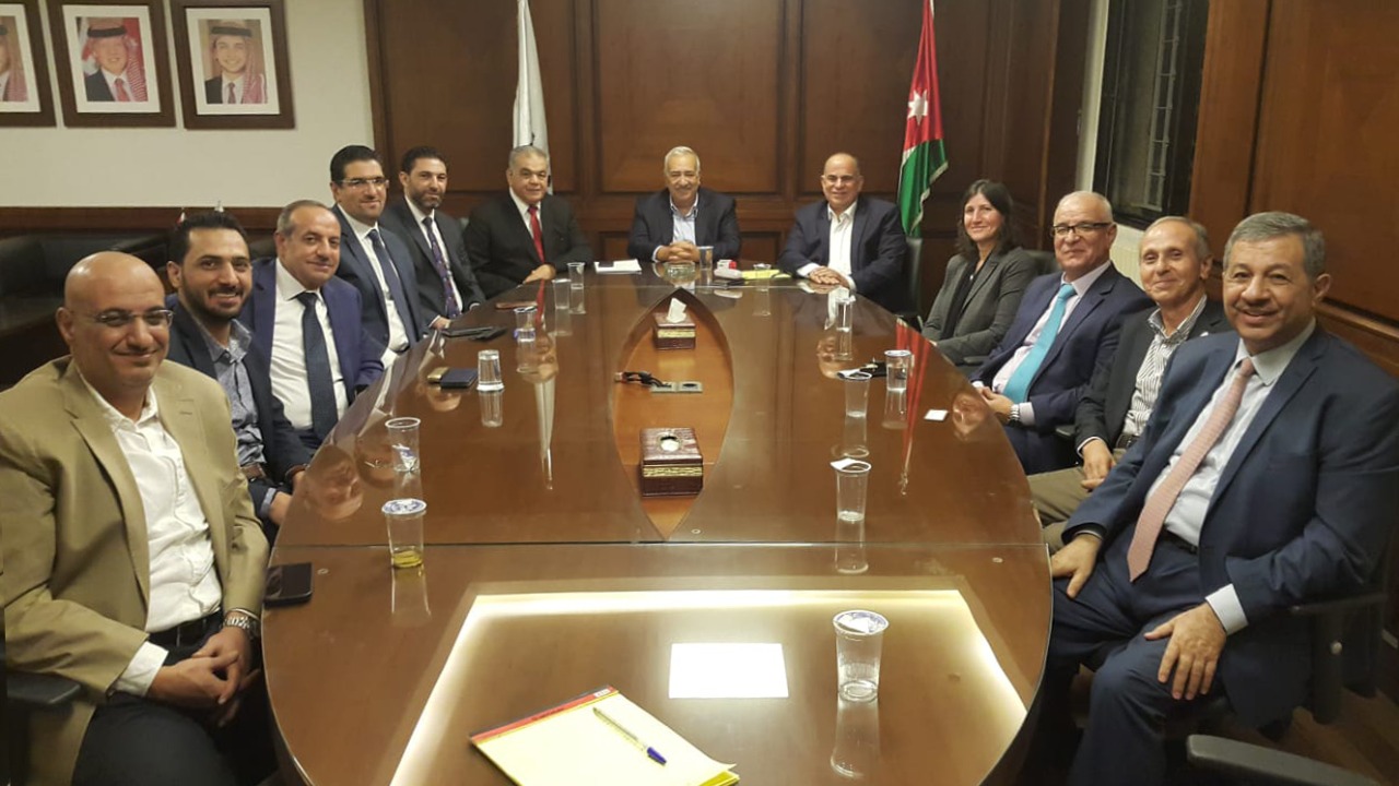 انتخاب الدكتور يعقوب ناصر الدين رئيسًا لمنتدى الخليل للتنمية الشاملة