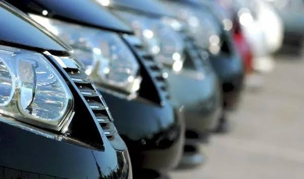 شركات تأجير السيارات السياحية تشتكي من ارتفاع أسعار التأمين وتطالب بالسماح بالتأمين ضد الغير