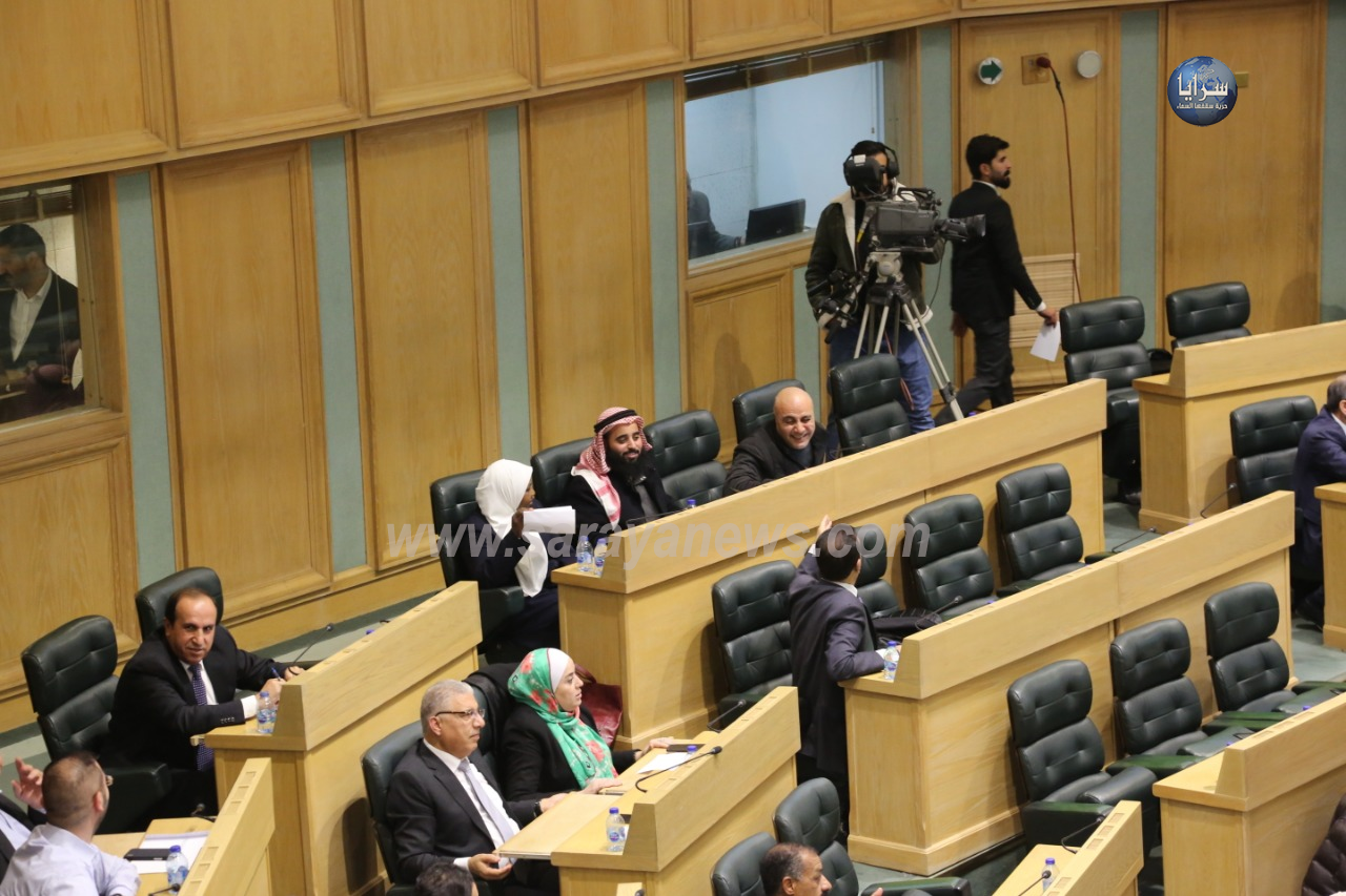 تحذيرات انتخابية من "قوة المعلمين والإسلاميين" و سيناريوهات بـ "التأجيل والتمديد" لعام  ..  تفاصيل