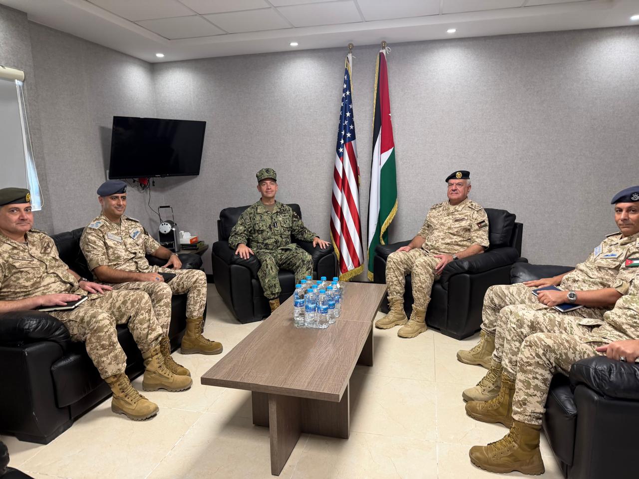 القوات المسلحة الأردنية تستضيف اجتماعاً عسكرياً رفيع المستوى لبحث أمن المنطقة وأمن الحدود