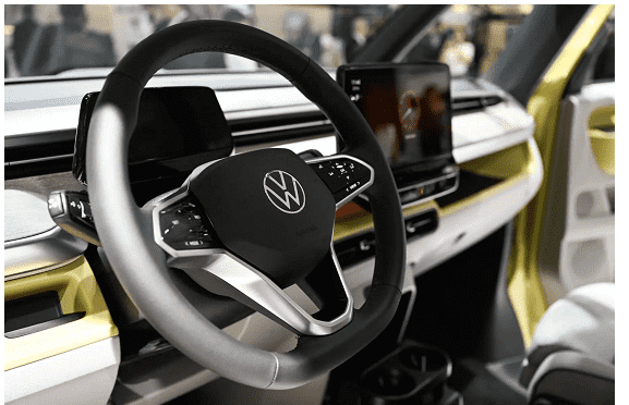شركة Volkswagen تدخل نظام ChatGPT إلى سياراتها للتحدث مع السائقين