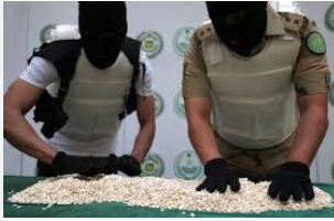 هرّبا المخدرات داخل جسميهما ..  السعودية تعلن إعدام شخصين في مكة وتكشف عن جنسيتهما