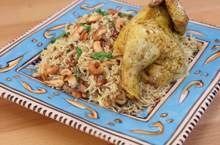 أرز الأوزي بالدجاج على طريقة منال العالم