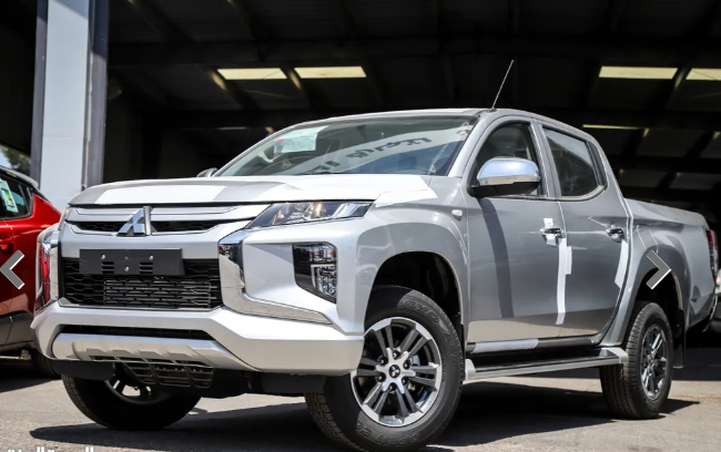 Mitsubishi L200 2022 على كفالة الشركة التجارية 