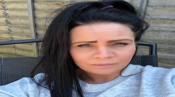 تفارق الحياة بعدما خلطت مادتين كيماويتين لتنظيف الحمّام