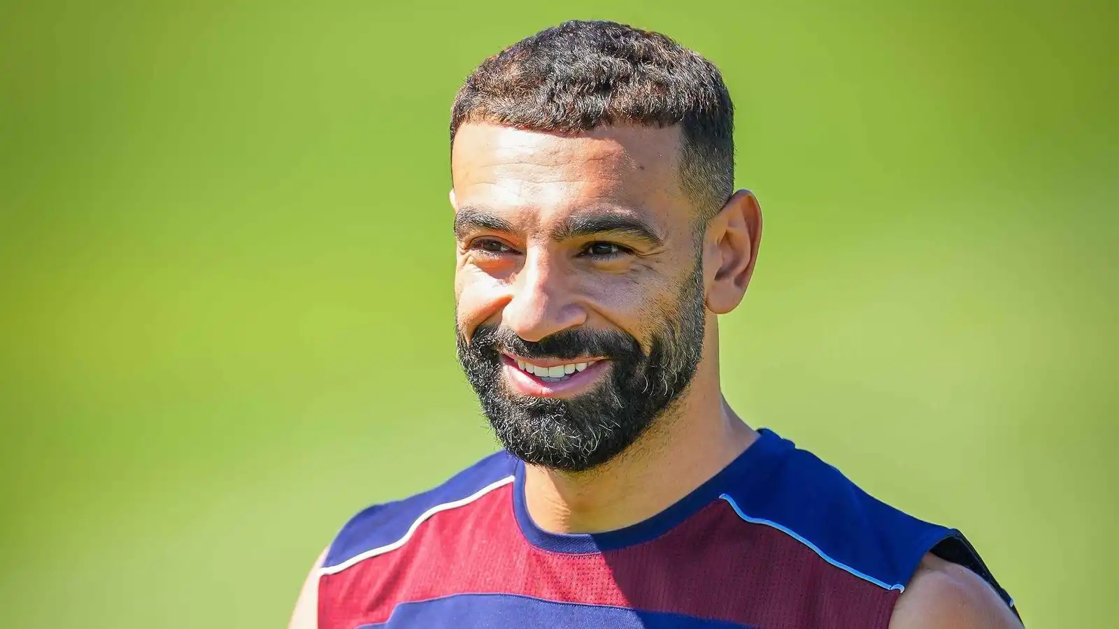 منع محمد صلاح من القيادة في إنجلترا لمدة 6 أشهر 