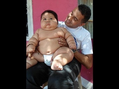 بالفيديو : أضخم رضيع بالعالم ..  8 أشهر بوزن 21 كيلو