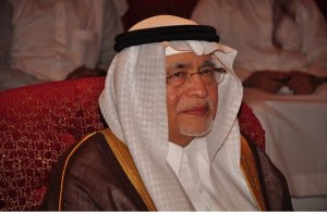 إقالة وزير الإعلام السعودي لإغلاقه قناة "وصال"