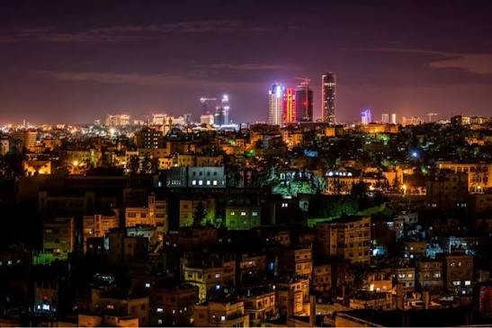 سكان جبل عمّان يناشدون الجهات المعنية الحد من ضوضاء الحفلات وأزمات السير