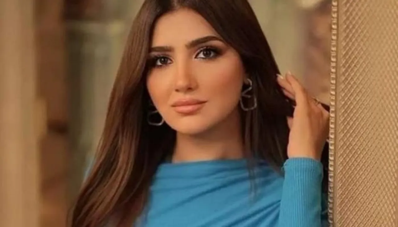 سعرها 34 مليون جنيه ..  ساعات مي عمر الفاخرة تخطف الأنظار