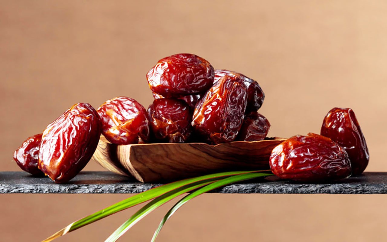 التمر دواء لكل داء
