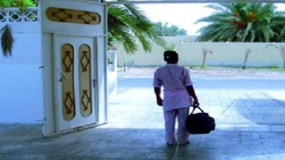 فيفي عبده تتهم خادمتها الفلبينية بسرقة مصوغاتها الذهبية والهروب