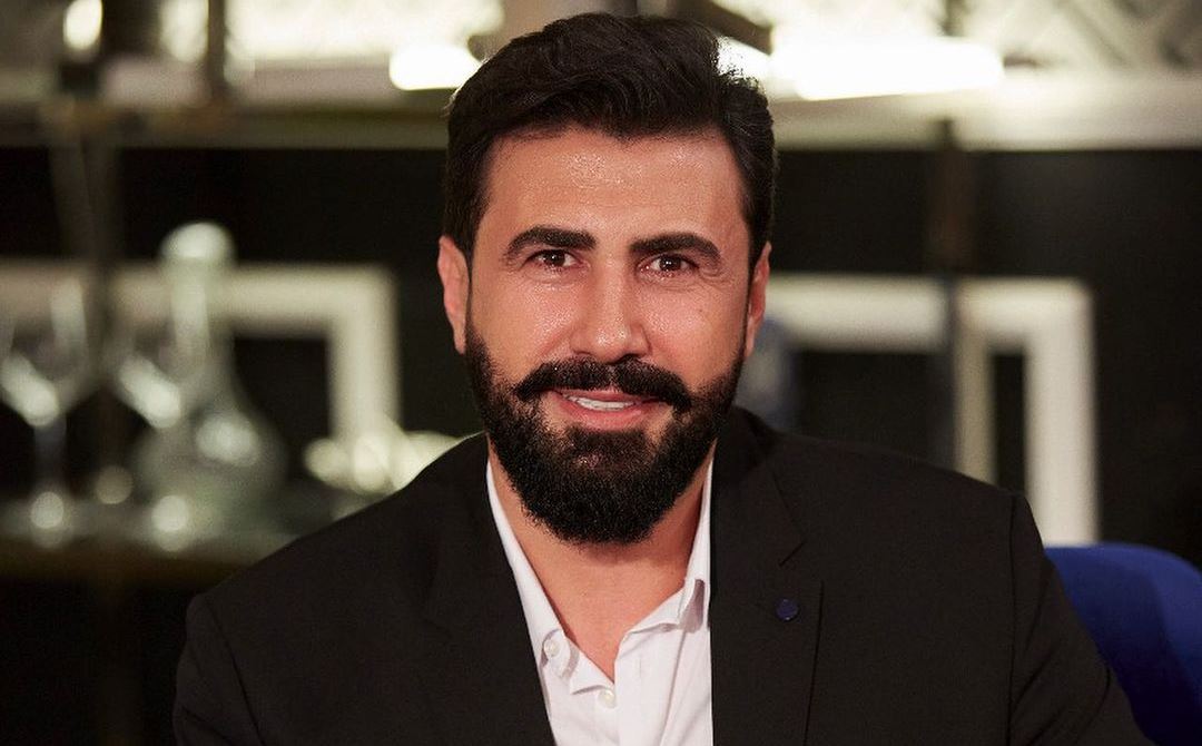 قصة الفنان السوري خالد القيش الذي خرج من بيته ولم يعد .. اقام زفافه في الاردن ومنع من دخول الجولان المحتل