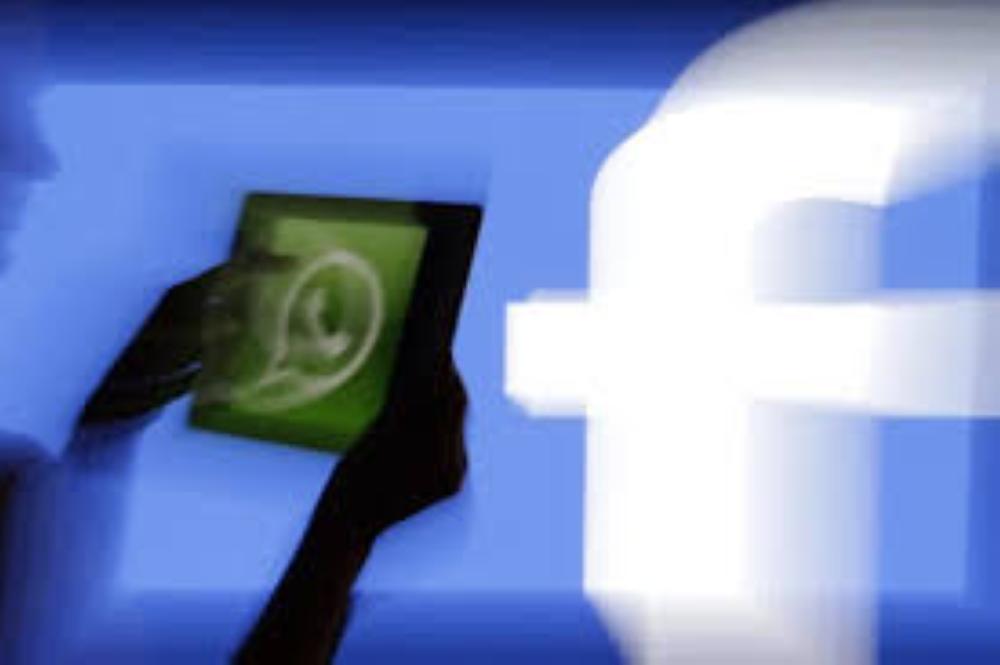  فيسبوك تختبر دمج واتساب مع ماسنجر