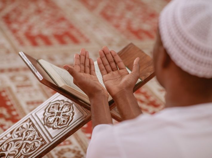 ما حكم الذكر بلفظ الجلالة المفرد (الله الله) أو (يا هو)؟  ..  الإفتاء الأردنية تُجيب