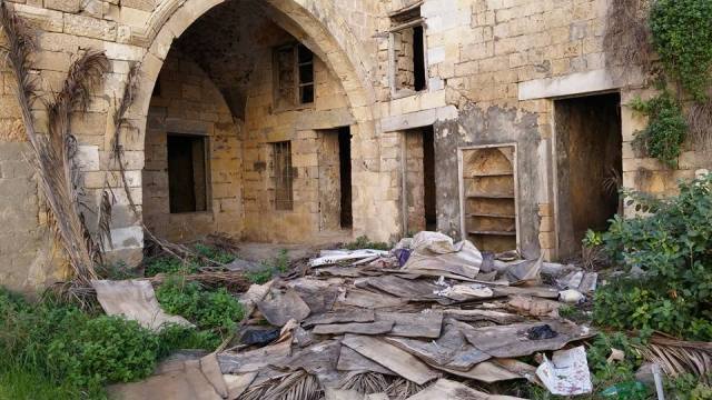 بالصور .. "الكمالية" ..  هل تستعيد توهّجها بعد أن سكنها المدمنون والمجرمون؟