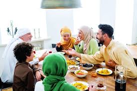 أول 24 ساعة من العيد ..  خطة أكل ذكية للمتعة والصحة