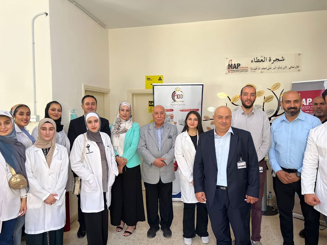 “صيدلة الشرق الأوسط” تشارك في يومٍ طبيّ بلواء الجيزة