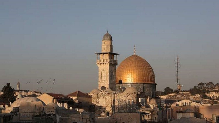 نواب يستنكرون قرار "الكنيست" بمنع رفع الآذان بفلسطين المحتلة 