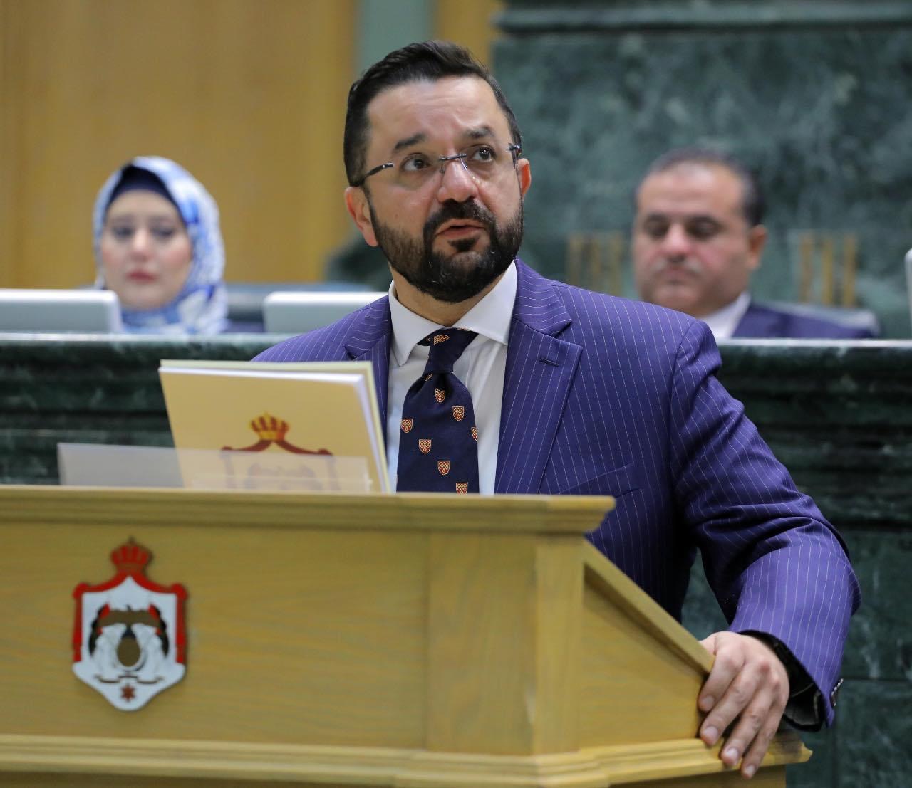 العسعس يؤكد تأثر المملكة برفع أجور الشحن