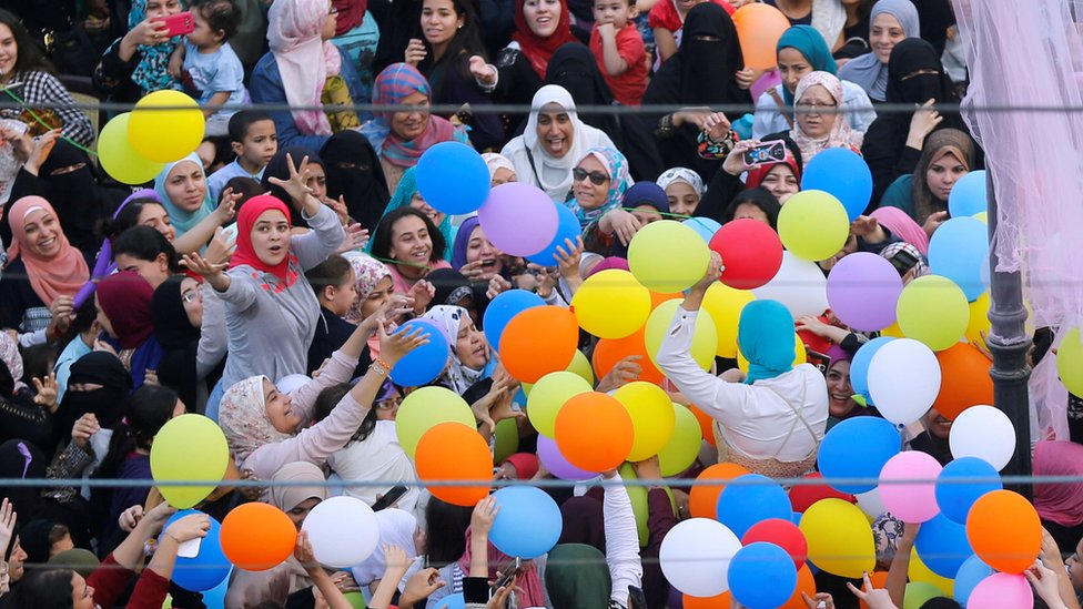 أردنيون يطالبون بتمديد عطلة عيد الفطر على غرار مصر