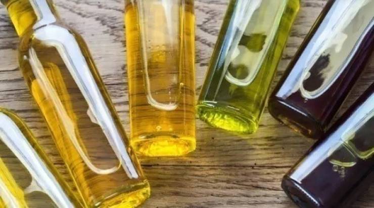 أسباب تدفعك للتوقف عن استخدام الزيت النباتي