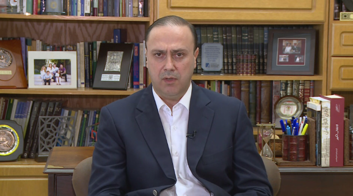 وزير الاتصال الحكومي: انخفاض كبير في التهريب عبر المعابر الرسمية مع سوريا