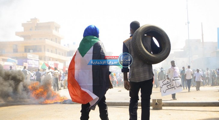 زوجة وزير سوداني تكشف تفاصيل اعتقاله