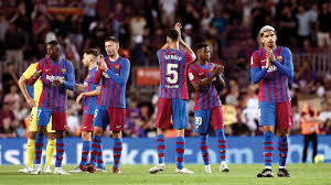 برشلونة يضرب إشبيلية بثلاثية في قمة الدوري الاسباني