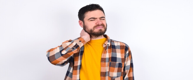 طرق علاج لفحة الهواء في الرقبة والكتف