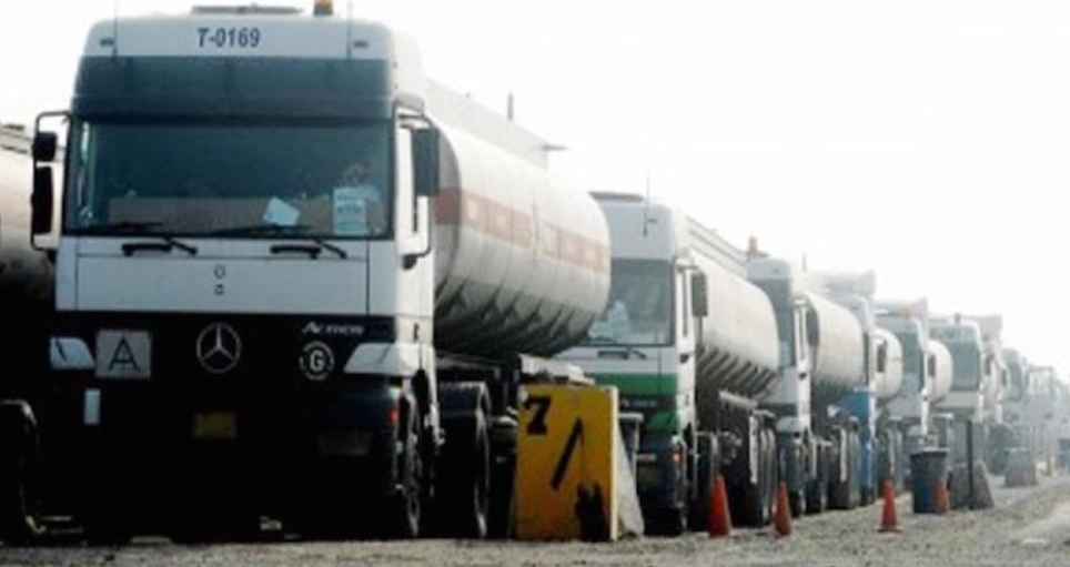 وزارة الطاقة تطرح عطاء نقل النفط من العراق بمعدل 10 آلاف برميل يومياً