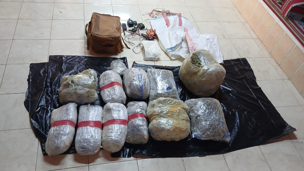 المنطقة العسكرية الجنوبية تُحبط محاولة تهريب كمية من المخدرات بواسطة بالونات موجّهة