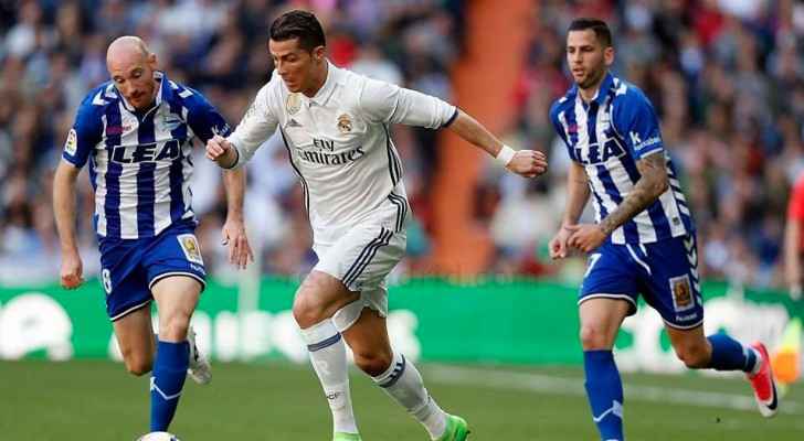 ريال مدريد يتفوق على ألافيس بثلاثية نظيفة