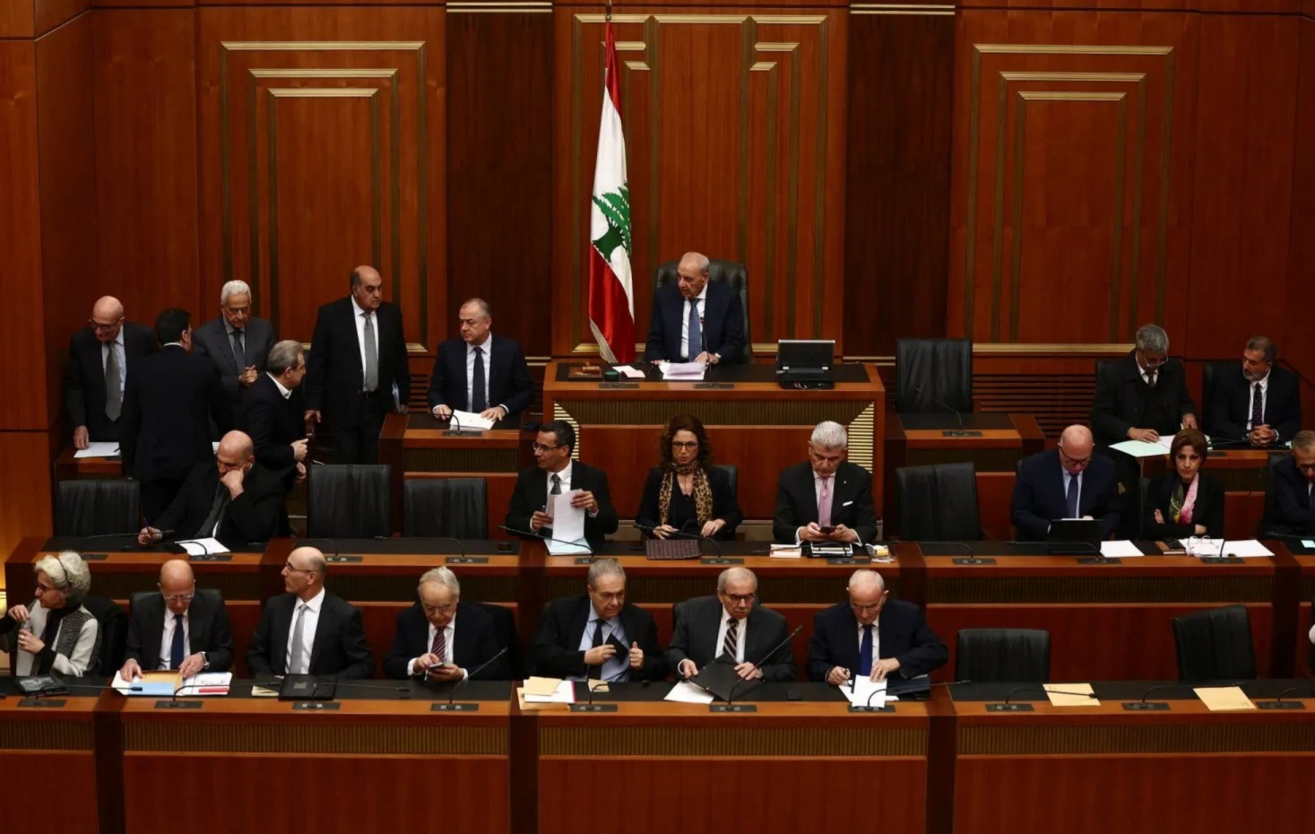 لبنان ..  حكومة نواف سلام تنال ثقة البرلمان 