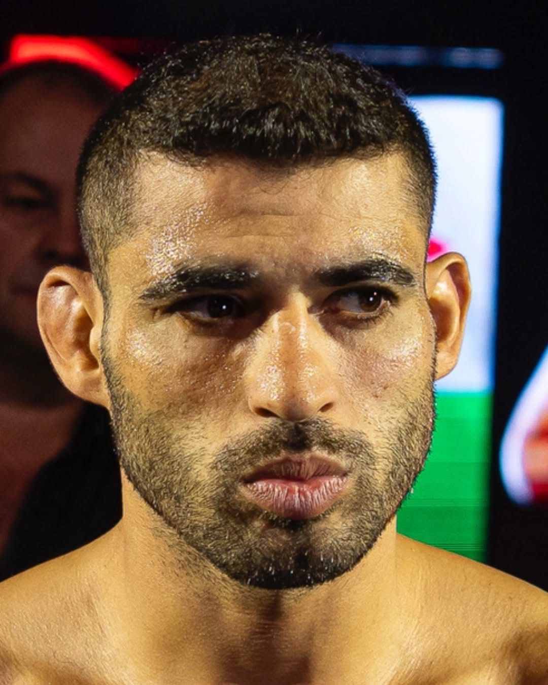 نورس أبزاخ ..  خريج من "الشرق الأوسط" ينتزع لقب بطولة PFL MENA 