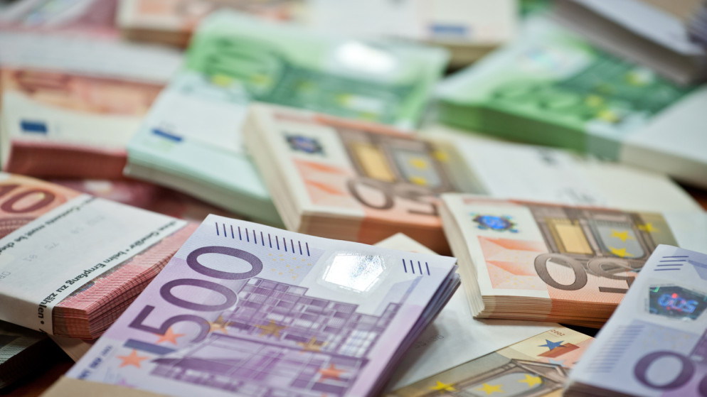 المركزي الأوروبي: حرب إيران تؤثر على الاستهلاك في منطقة اليورو