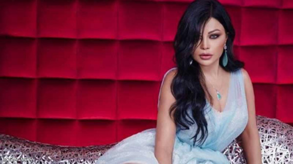 شاهد كيف تحارب هيفاء وهبي كورونا بطريقة "جهنمية"