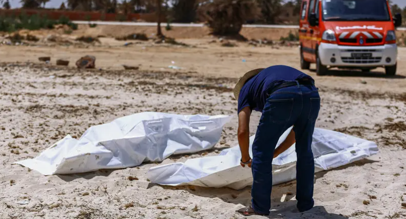جريمة بشعة جديدة تهز تونس ..  زوج يذبح زوجته وابنه