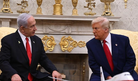 في رسالة رسمية ..  ترامب يطلب من نظيره "الإسرائيلي" العفو عن نتنياهو