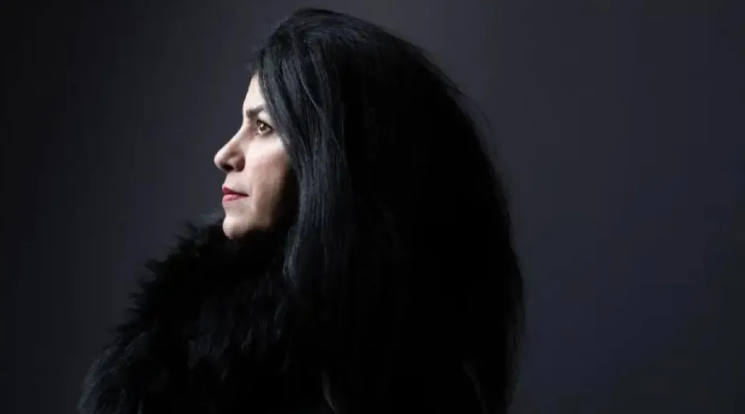 رحيل مارجان ساترابي الفنانة التي كسرت الصور النمطية عن إيران