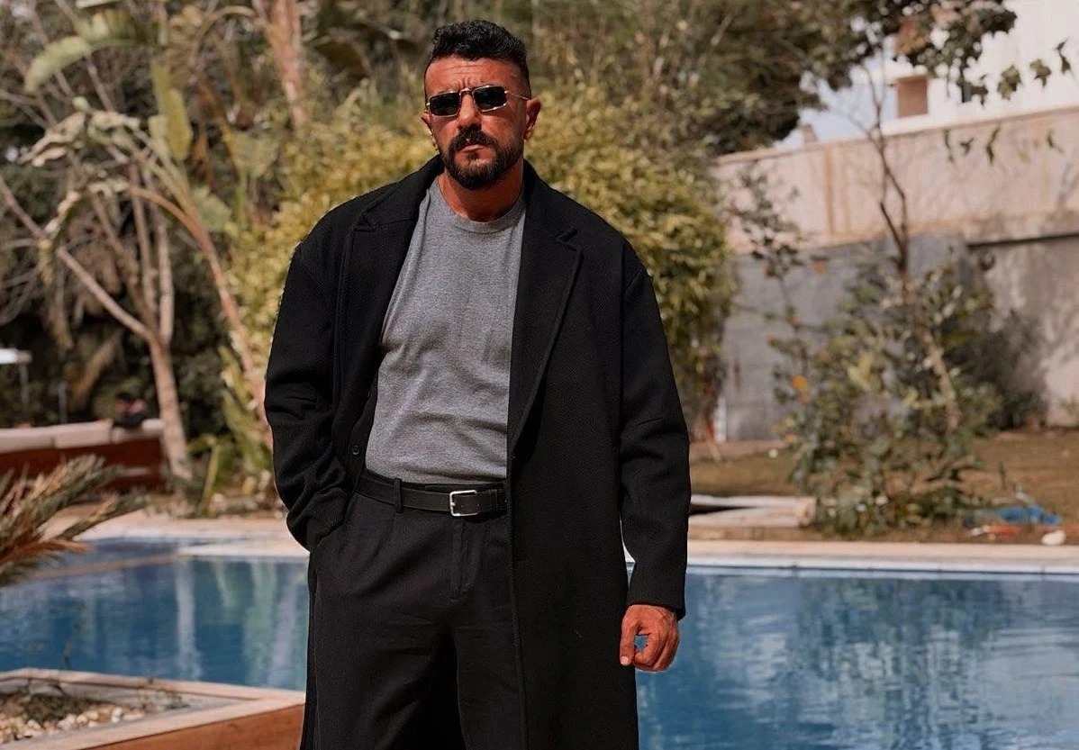 أحمد العوضي يحقق أمنية طفل بمستشفى الحروق: "أوامر يا حبيبي" (فيديو وصور)