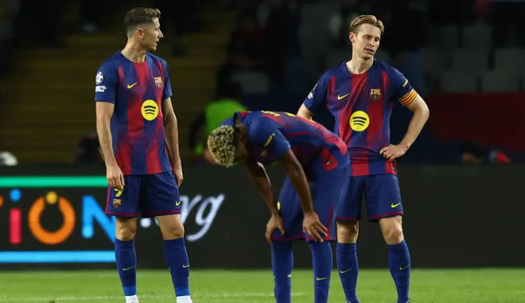 برشلونة يحرم لاعبيه من اللحم لـ"توفير المال" ..  ونجمه غاضب