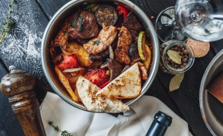 طريقة عمل قرصان باللحم