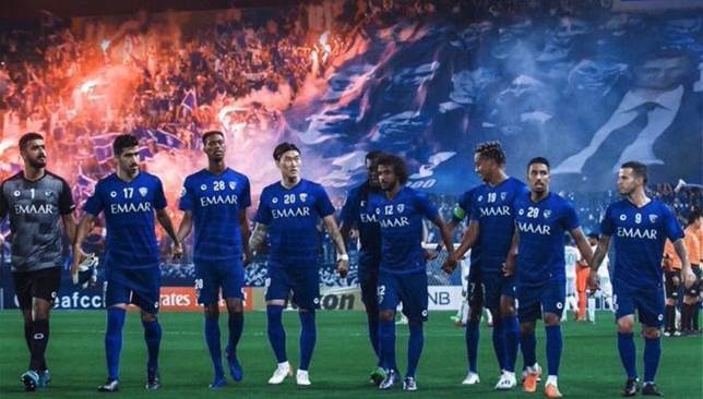 نجوم الهلال: الذهب لا يليق إلا على الزعيم