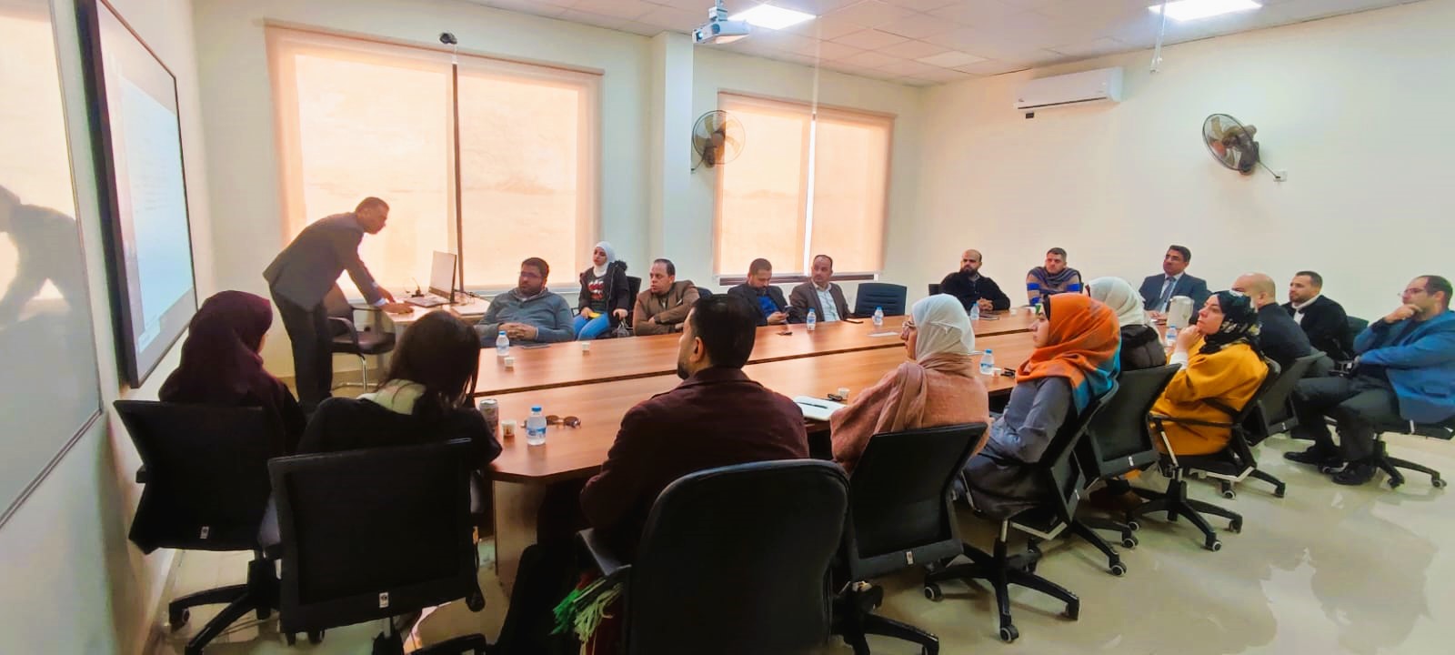 كلية العلوم الحاسوبية والمعلوماتية في "عمان العربية" تعقد ورشة عمل حول ضمان الجودة وتحسين الأداء المستمر