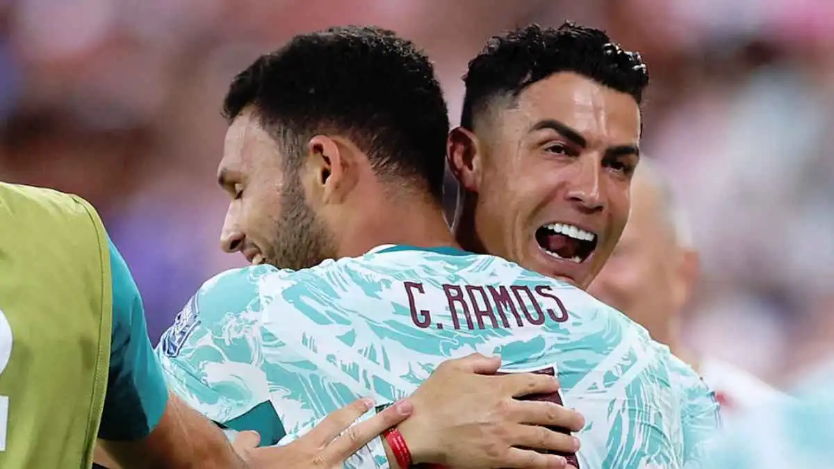 لماذا غاب كريستيانو رونالدو عن زفاف منافسه في منتخب البرتغال؟